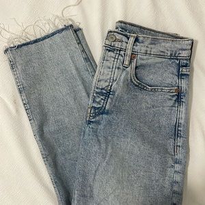 Old Navy Sky High Straight Jeans